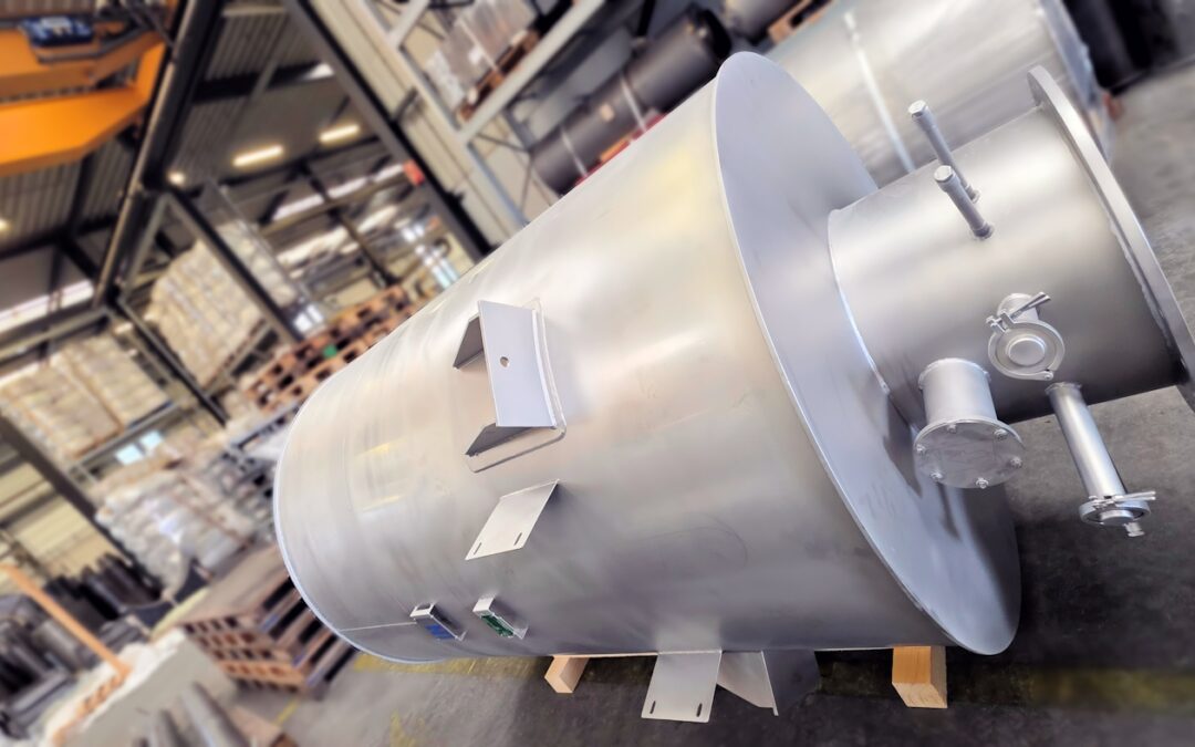 Silencer and mixer